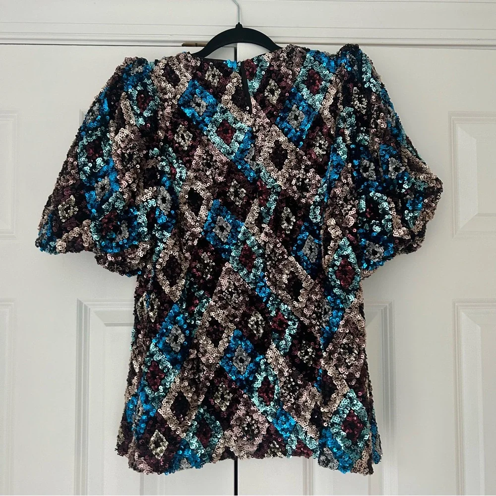 Pomander Place Pomander Place Multi Sequin Jada Blouse Puff‎ Sleeve size M